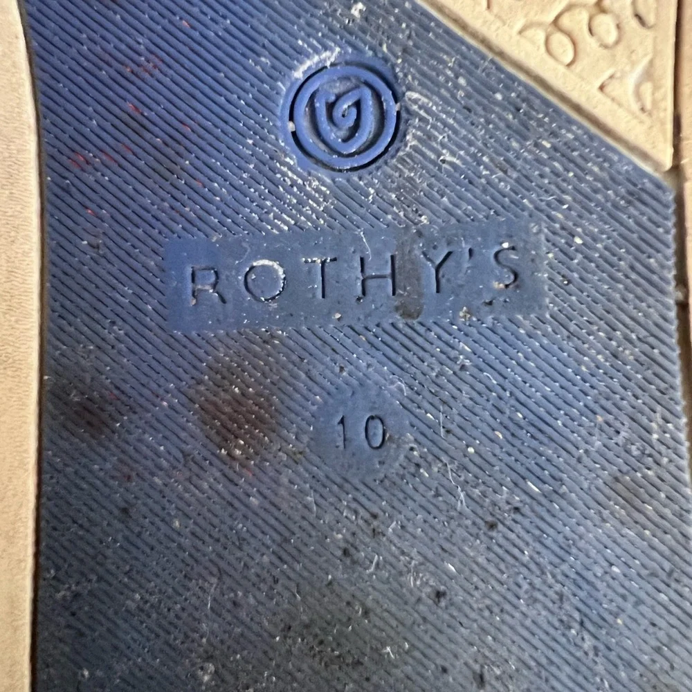 Rothys questions leave